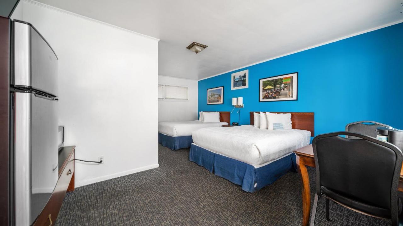 Grand Traverse Motel Traverse City Buitenkant foto