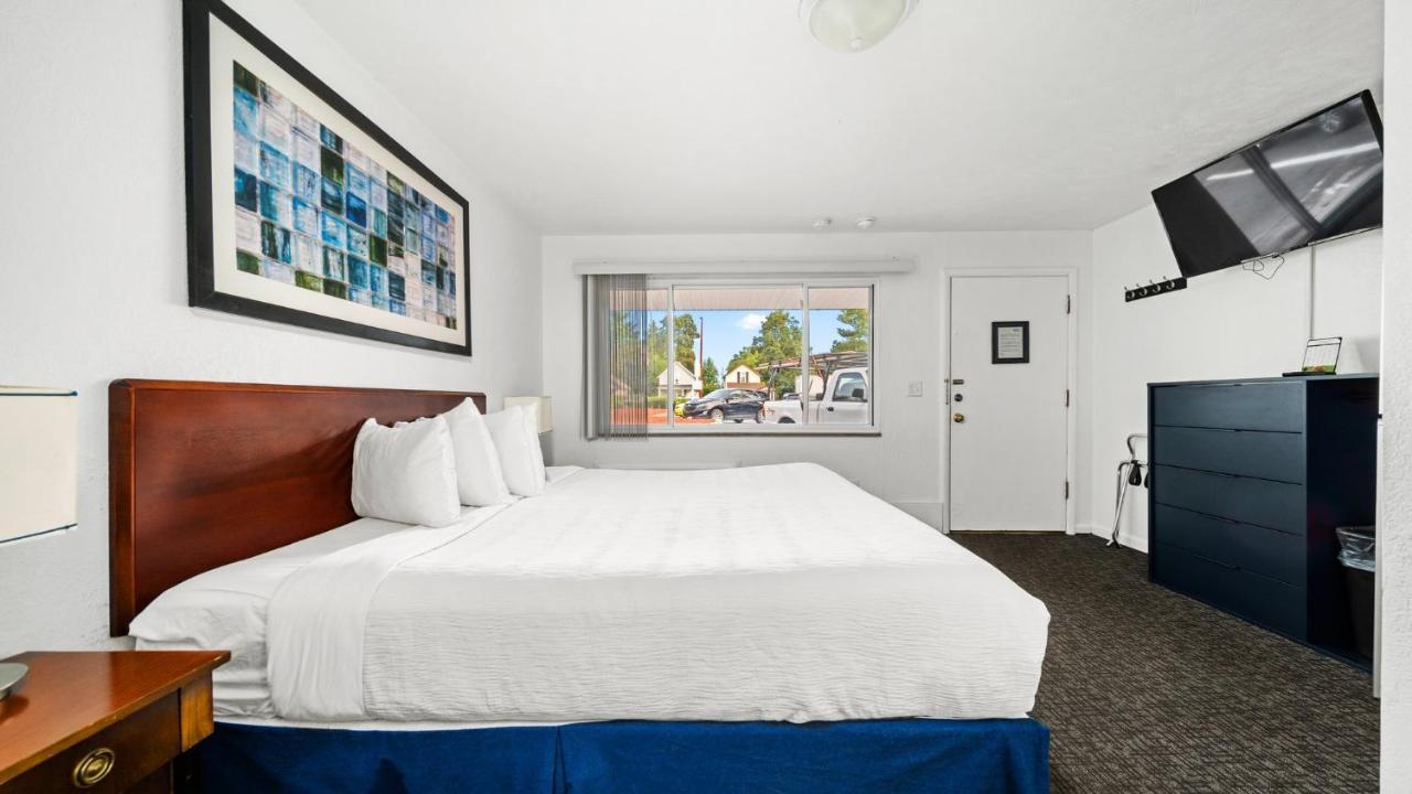 Grand Traverse Motel Traverse City Buitenkant foto